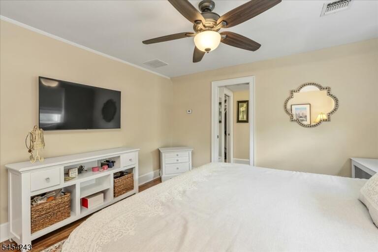 Property listing MLS 4049018 photo 22