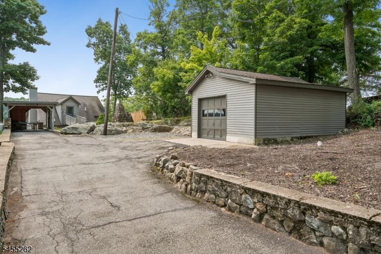 Property listing MLS 4049030 photo 39