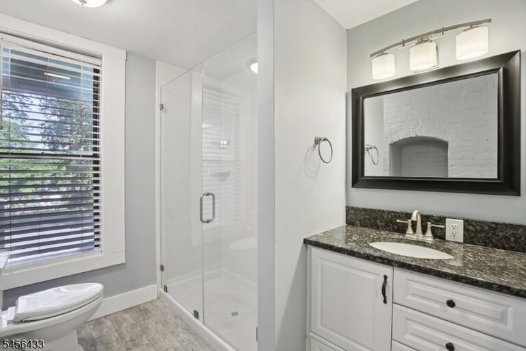 Property listing MLS 4049042 photo 23