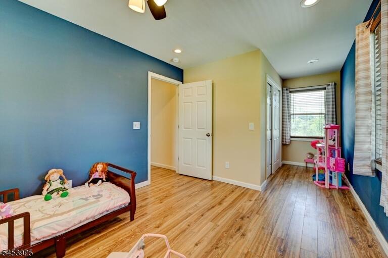 Property listing MLS 4049050 photo 20