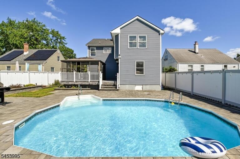 Property listing MLS 4049050 photo 29