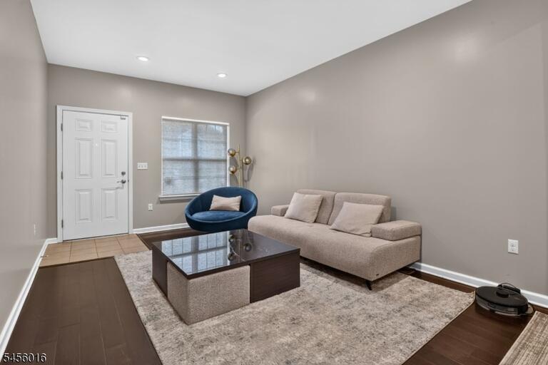 Property listing MLS 4049054 photo 13