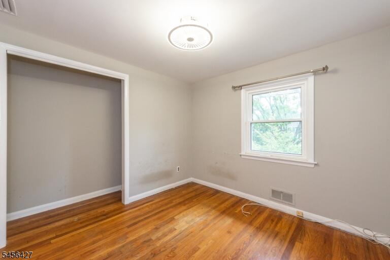 Property listing MLS 4049070 photo 11