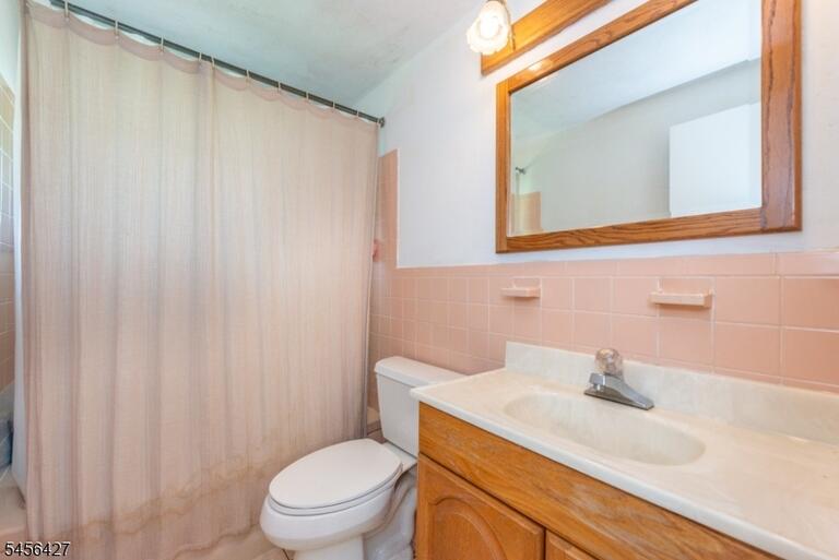 Property listing MLS 4049070 photo 18