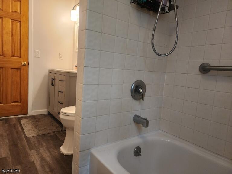 Property listing MLS 4049101 photo 20