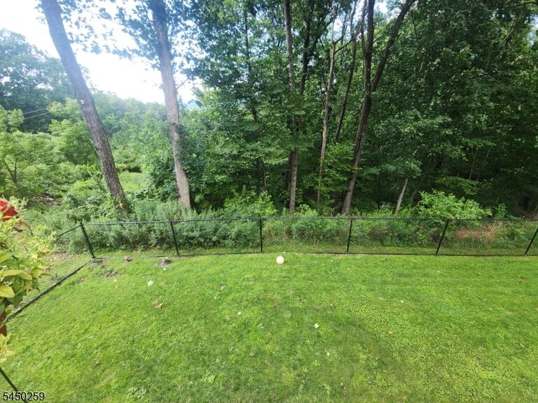 Property listing MLS 4049101 photo 45