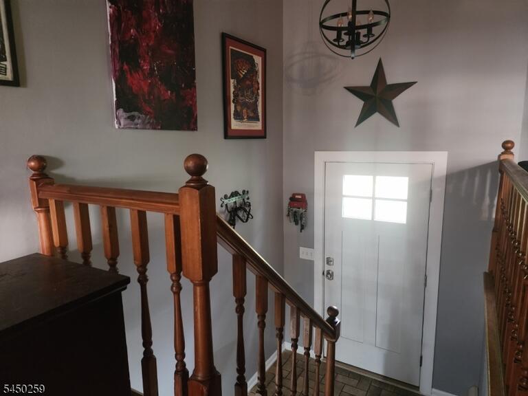 Property listing MLS 4049101 photo 6