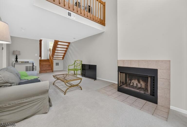 Property listing MLS 4049102 photo 17