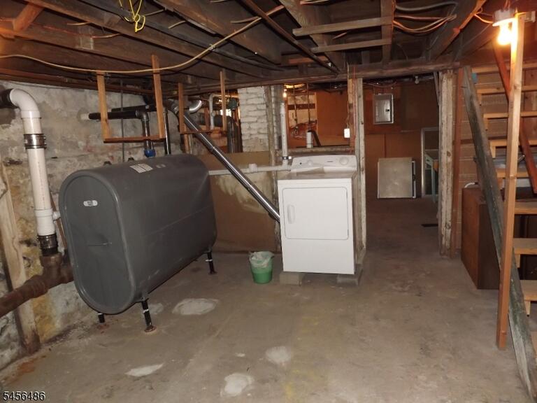 Property listing MLS 4049104 photo 26