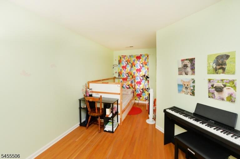 Property listing MLS 4049113 photo 13