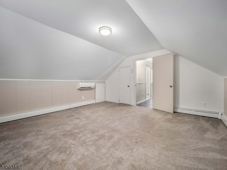 Property listing MLS 4049143 photo 19