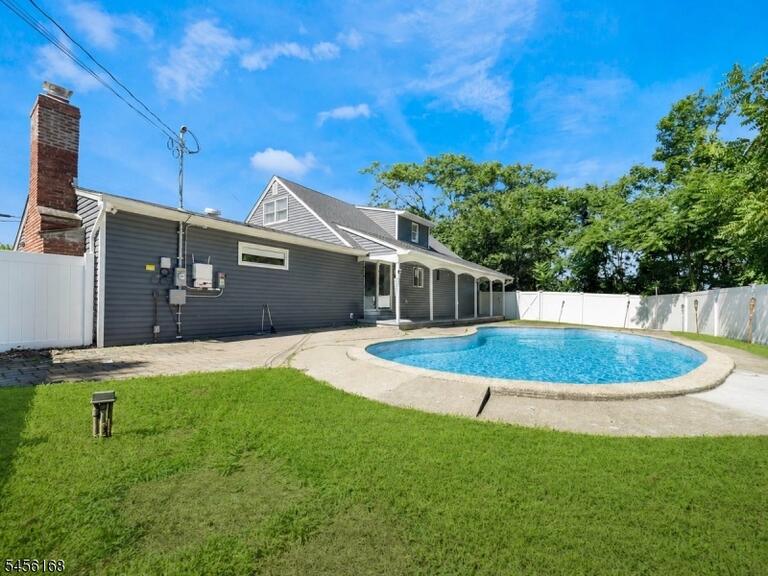 Property listing MLS 4049143 photo 29