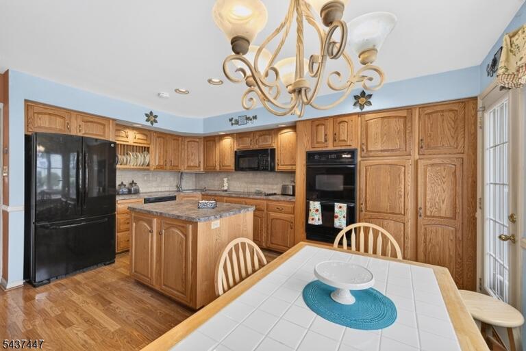 Property listing MLS 4049152 photo 11