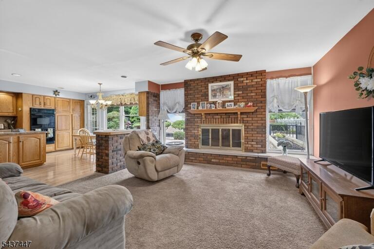 Property listing MLS 4049152 photo 8