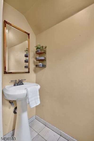 Property listing MLS 4049221 photo 17