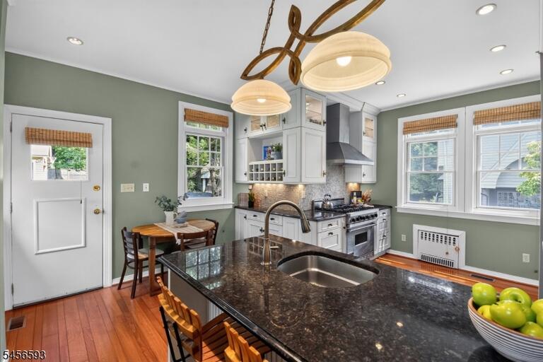 Property listing MLS 4049221 photo 18