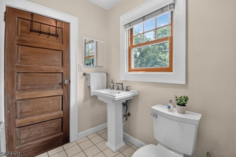 Property listing MLS 4049221 photo 27