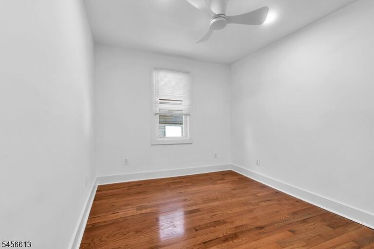 Property listing MLS 4049224 photo 30