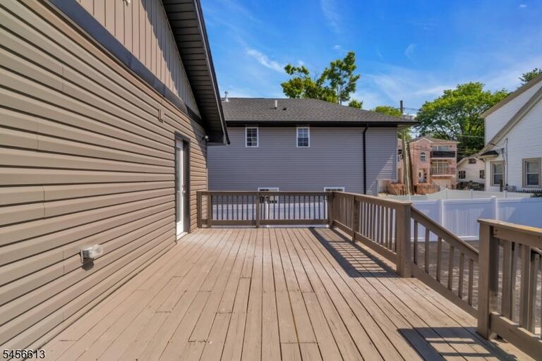Property listing MLS 4049224 photo 38