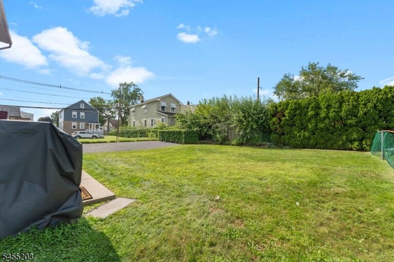 Property listing MLS 4049308 photo 7