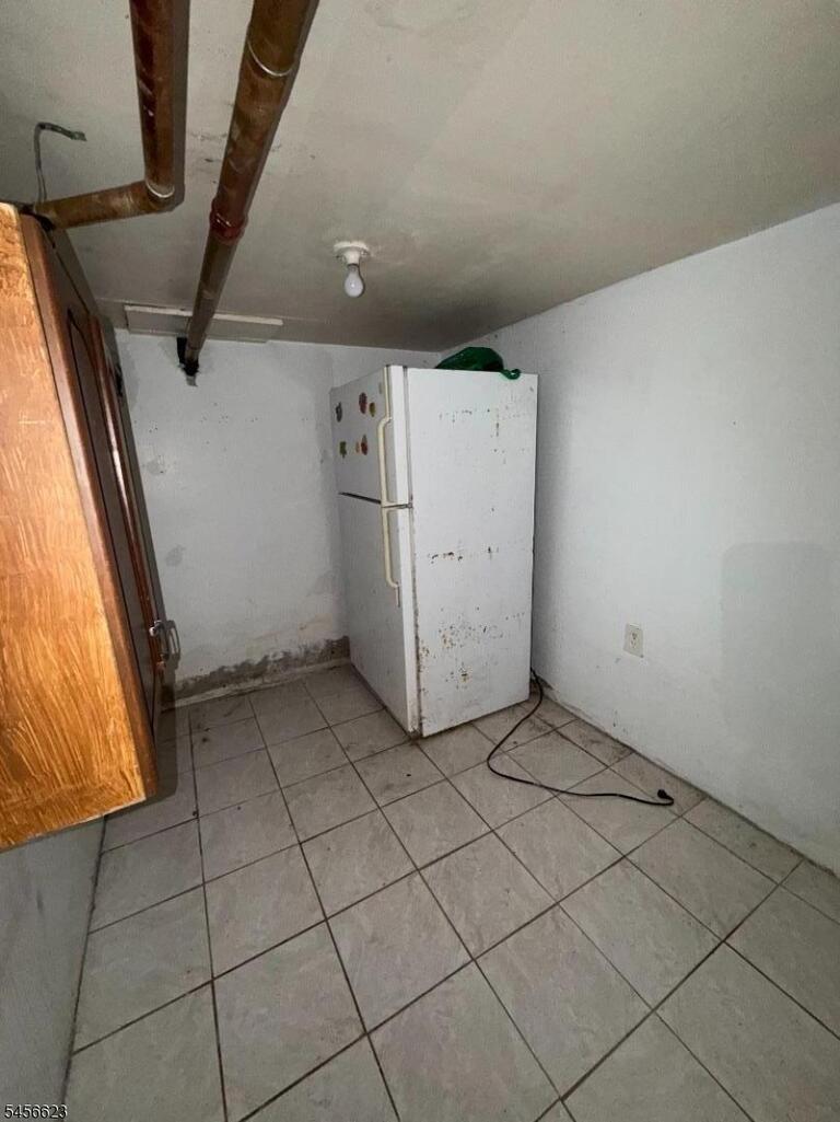 Property listing MLS 4049336 photo 15