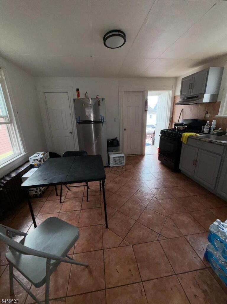 Property listing MLS 4049336 photo 7