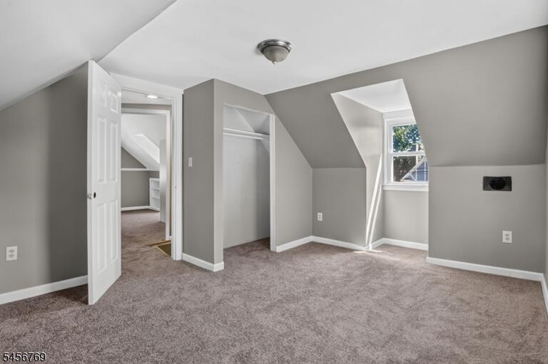 Property listing MLS 4049355 photo 15