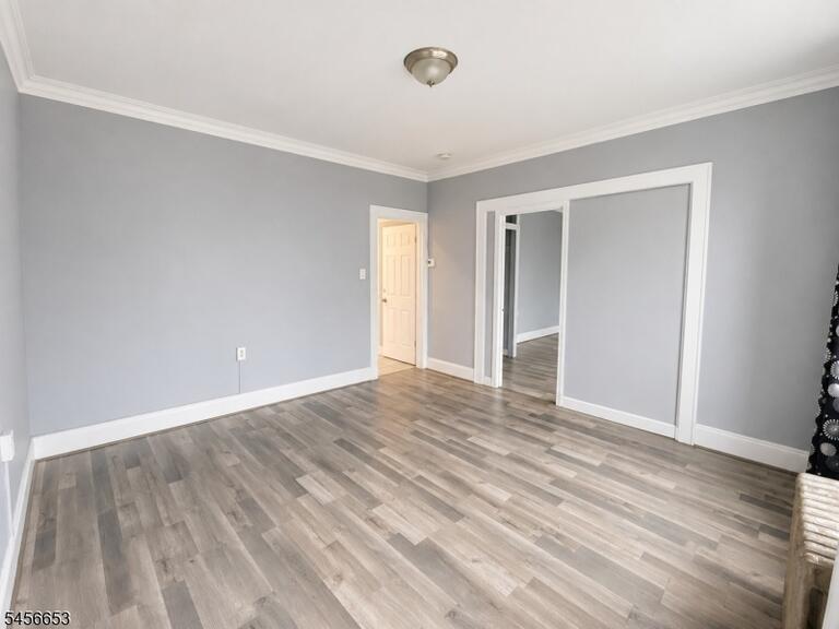Property listing MLS 4049397 photo 2