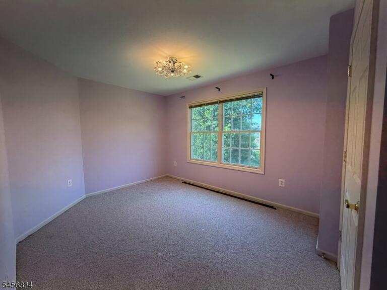 Property listing MLS 4049422 photo 13