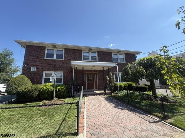 Property listing MLS 4049440 photo 13