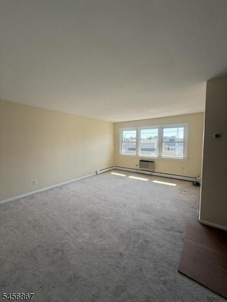 Property listing MLS 4049440 photo 3