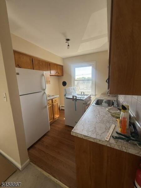 Property listing MLS 4049440 photo 4