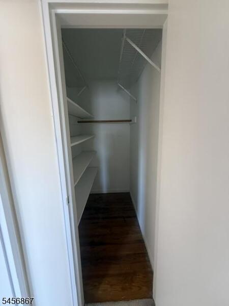 Property listing MLS 4049440 photo 7