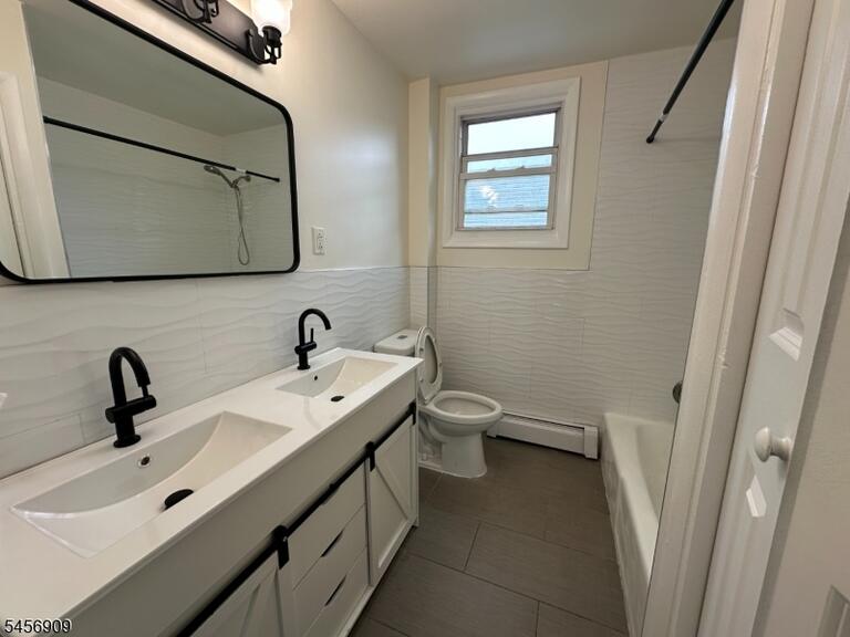 Property listing MLS 4049478 photo 8