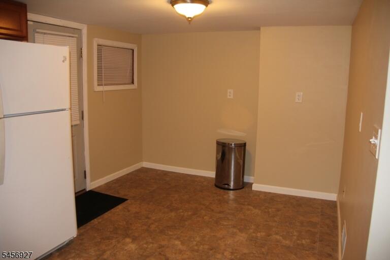 Property listing MLS 4049498 photo 5