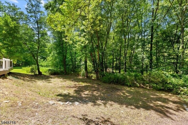 Property listing MLS 4049548 photo 24