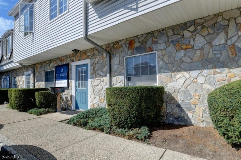Property listing MLS 4049571 photo 1