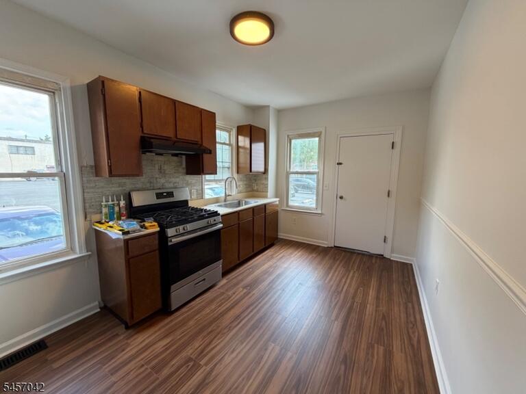 Property listing MLS 4049591 photo 8