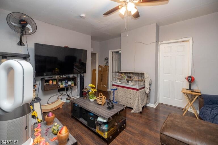 Property listing MLS 4049669 photo 18