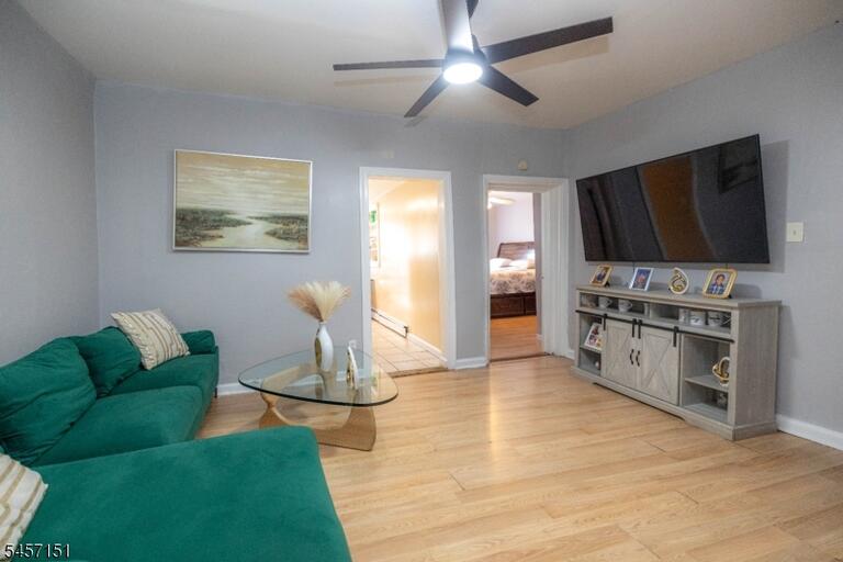 Property listing MLS 4049669 photo 4