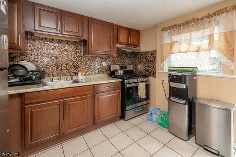 Property listing MLS 4049669 photo 6