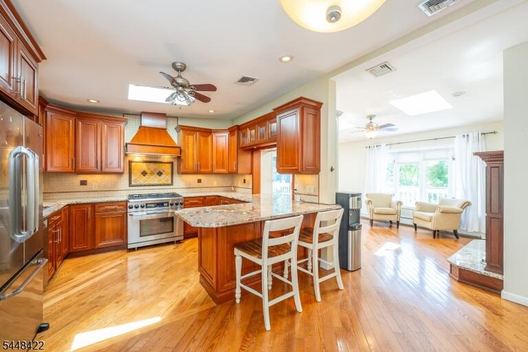 Property listing MLS 4049679 photo 9