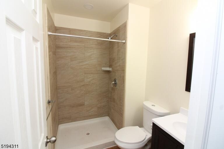 Property listing MLS 4049693 photo 14