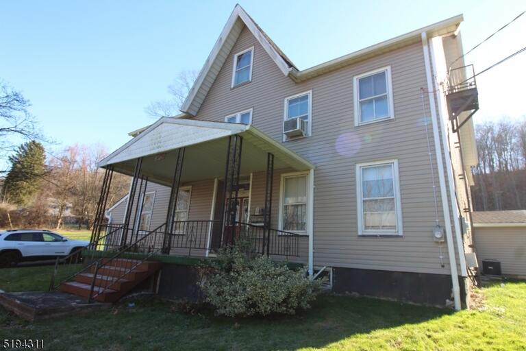 Property listing MLS 4049693 photo 16