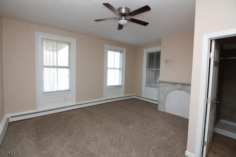 Property listing MLS 4049693 photo 8