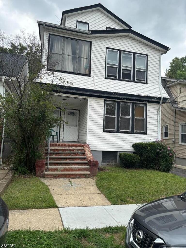 Property listing MLS 4049735 photo 1