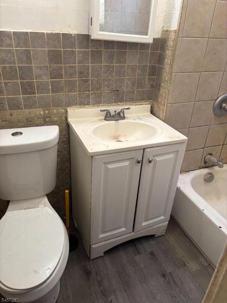 Property listing MLS 4049735 photo 6