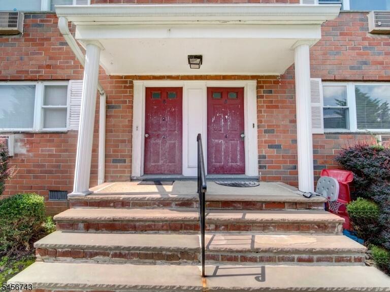 Property listing MLS 4049796 photo 18