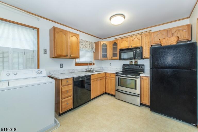 Property listing MLS 4049830 photo 12
