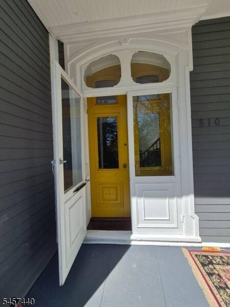 Property listing MLS 4049842 photo 5